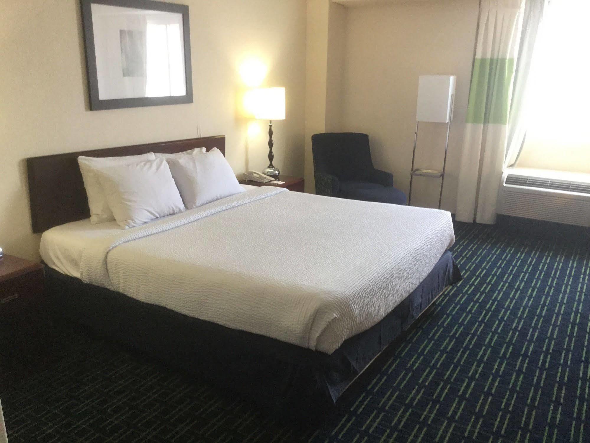 Charleston Tower Hotel Εξωτερικό φωτογραφία